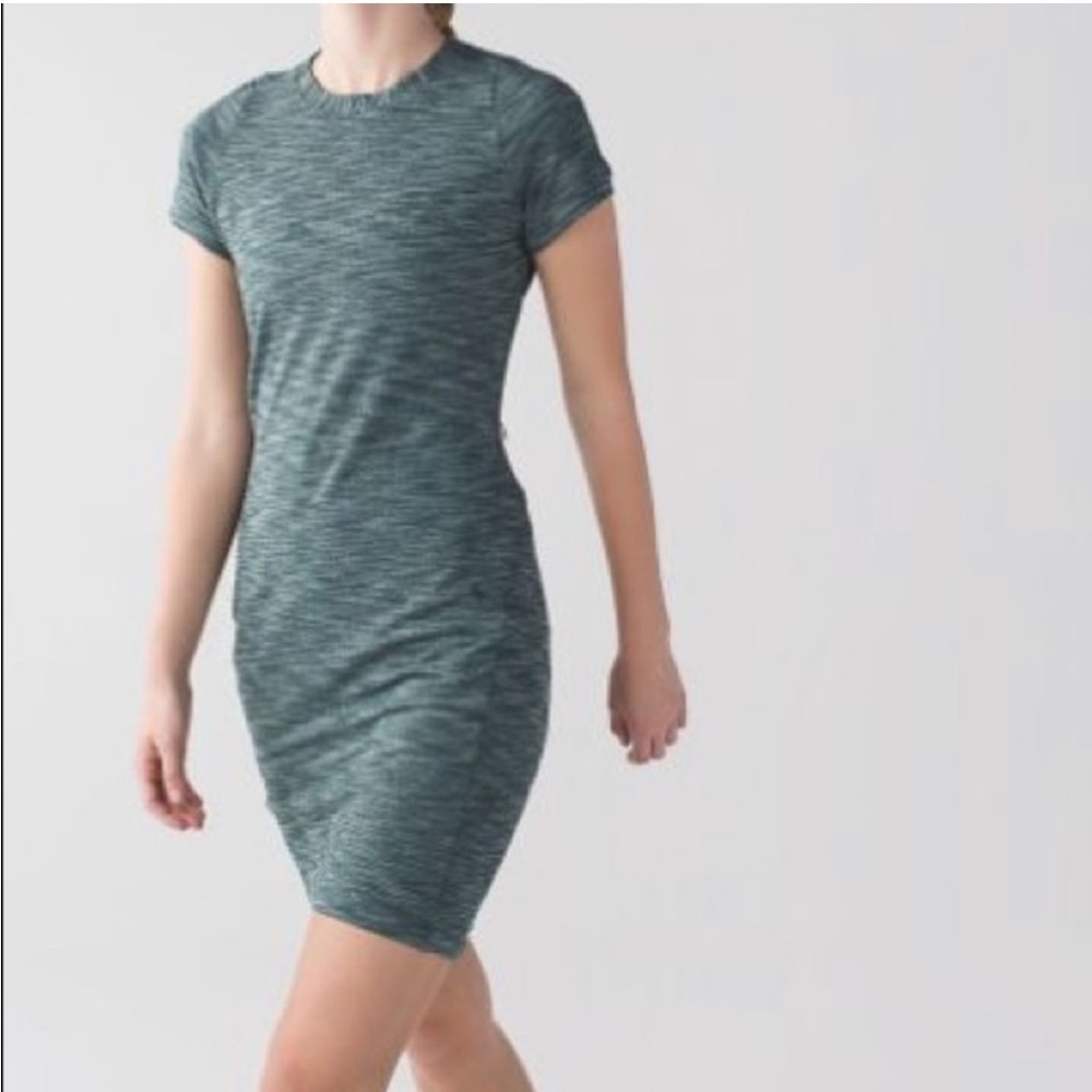 Lululemon dress, size 8